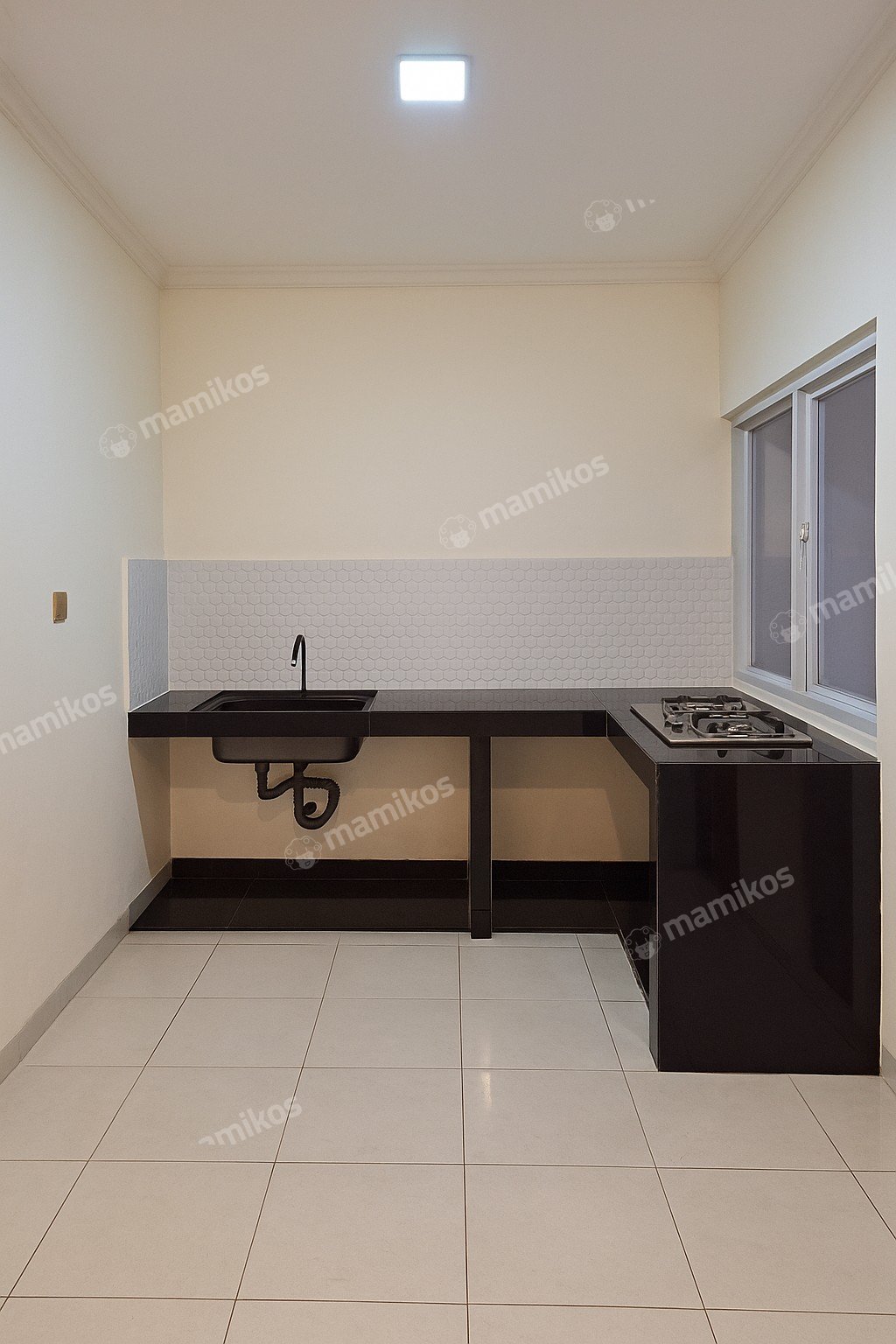 Rumah Sertifikat SHM 8 Kamar Tidur 4 Kamar Mandi Kelapa Gading Jakarta Utara - Photo 3