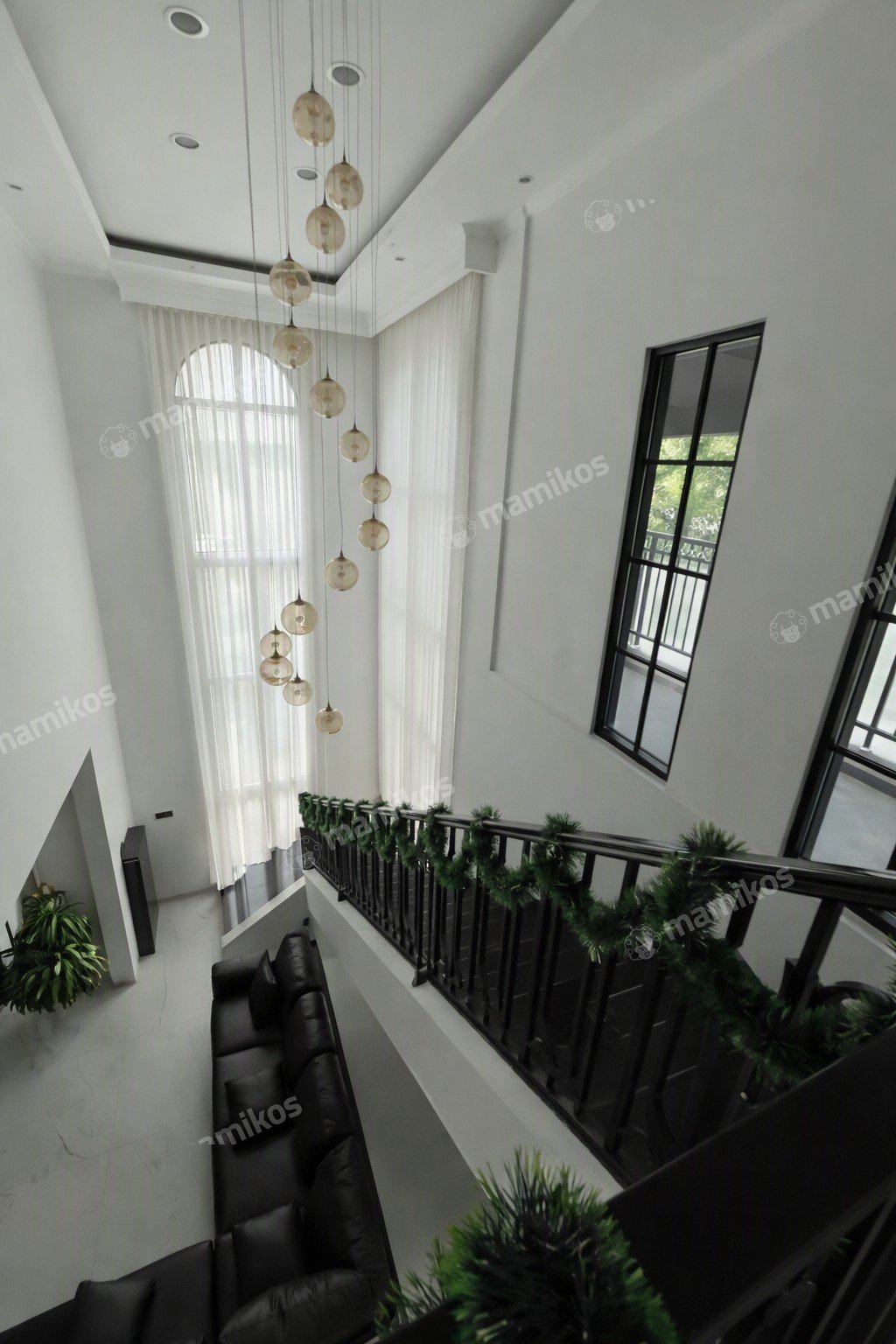 Rumah Sertifikat SHM 5 Kamar Tidur 4 Kamar Mandi Kelapa Gading Jakarta Utara - Photo 2