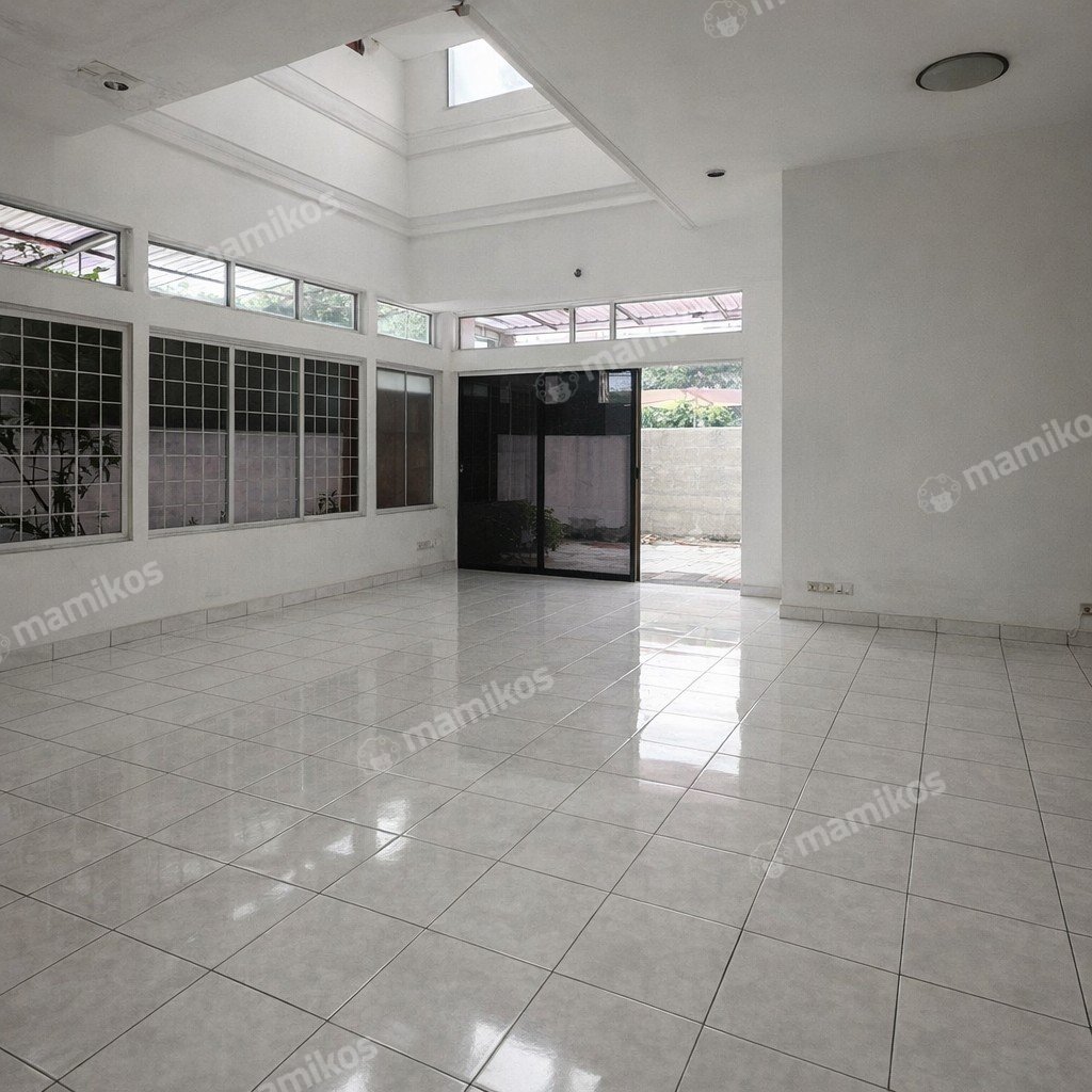 Rumah Sertifikat SHM 4 Kamar Tidur 4 Kamar Mandi Bangka Jakarta Selatan - Photo 2
