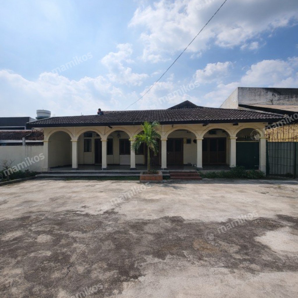Rumah Sertifikat SHM 4 Kamar Tidur 3 Kamar Mandi Cipete Jakarta Selatan - Photo 2
