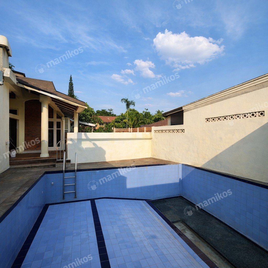 Rumah Sertifikat SHM 4 Kamar Tidur 3 Kamar Mandi Cipete Jakarta Selatan - Photo 4