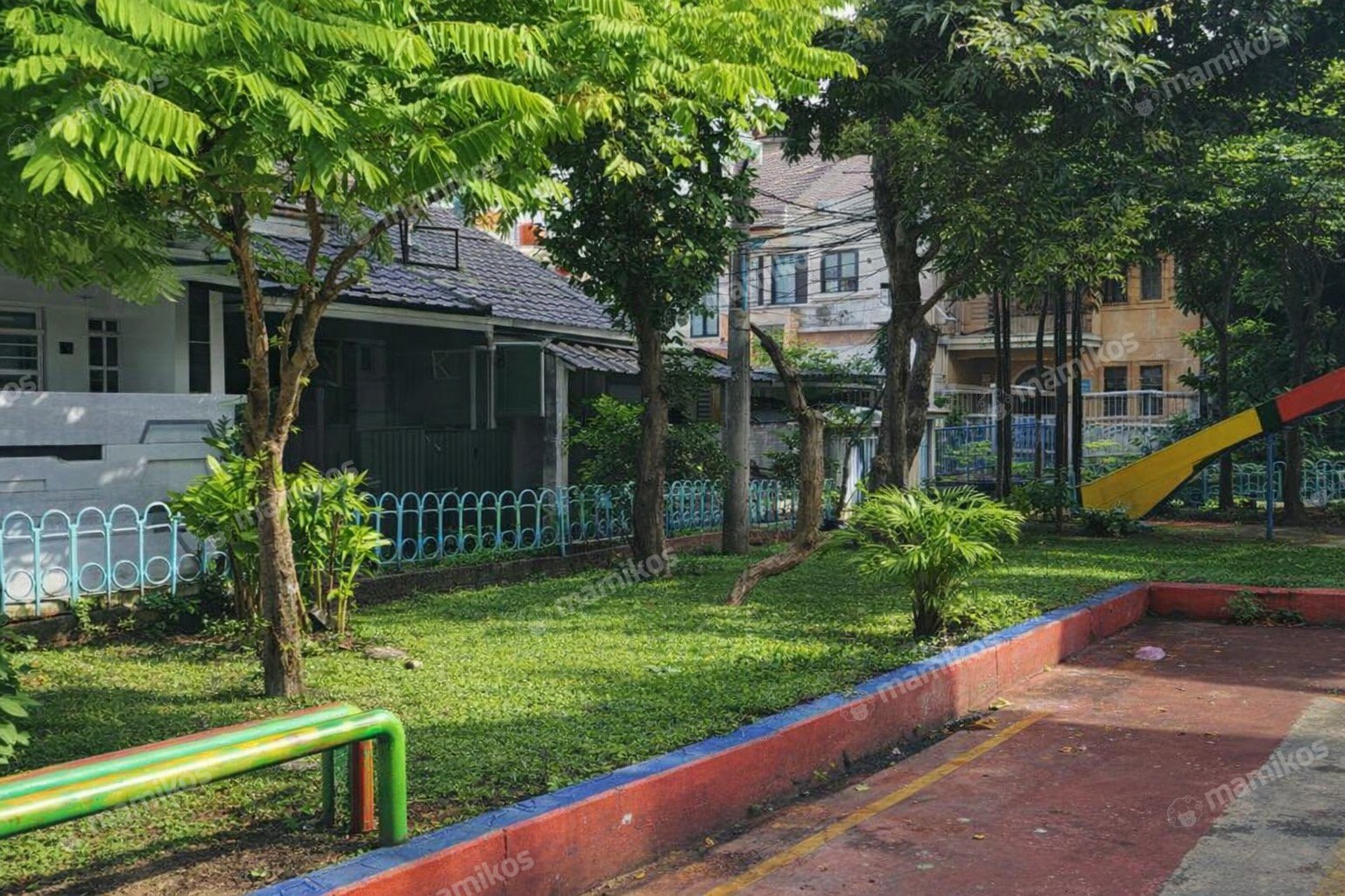 Rumah Sertifikat SHM 3 Kamar Tidur 1 Kamar Mandi Tanjung Duren Jakarta Barat