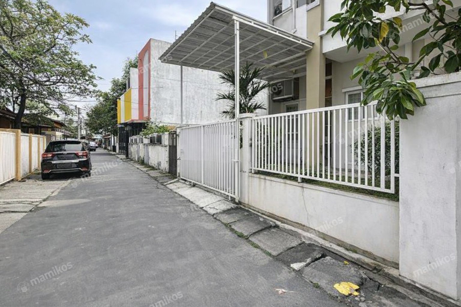 Rumah Sertifikat SHM 3 Kamar Tidur 3 Kamar Mandi Tebet Jakarta Selatan