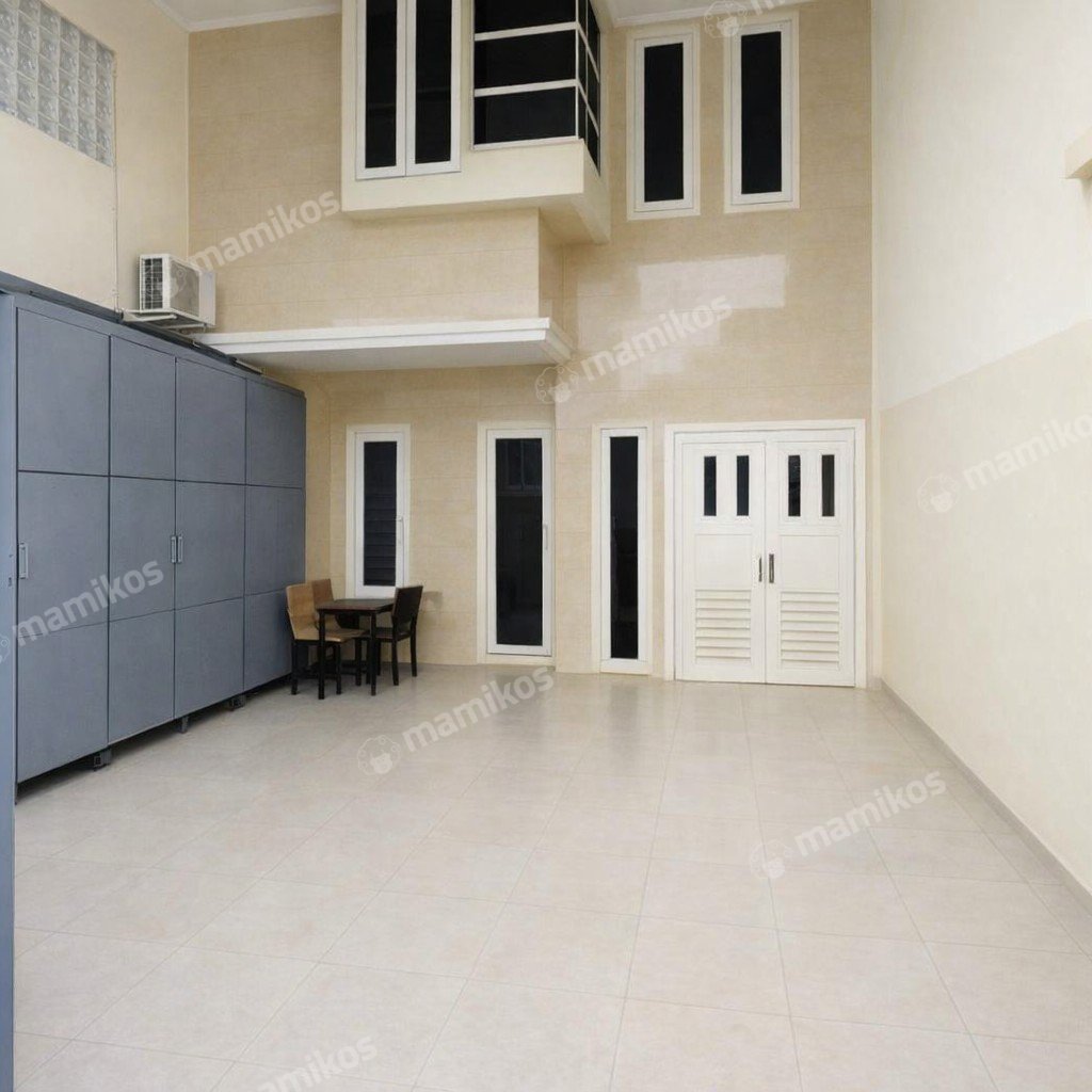 Rumah Sertifikat SHM 6 Kamar Tidur 2 Kamar Mandi Joglo Jakarta Barat - Photo 2