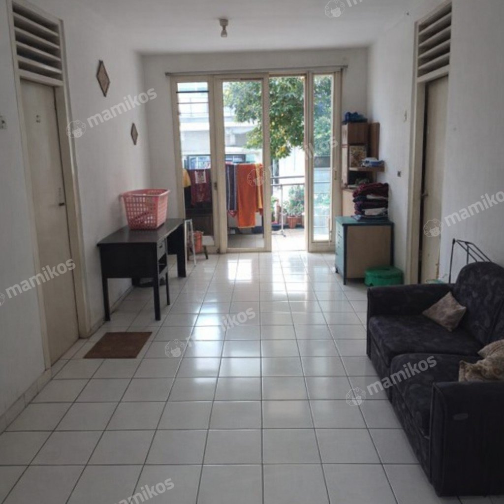 Rumah Sertifikat SHM 10 Kamar Tidur 6 Kamar Mandi Joglo Jakarta Barat - Photo 4
