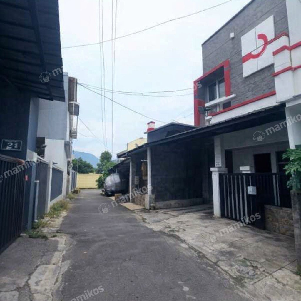 Rumah Sertifikat SHM 3 Kamar Tidur 2 Kamar Mandi Pondok Kelapa Jakarta Timur - Photo 2