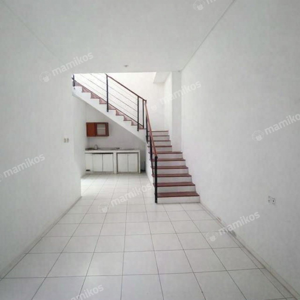 Rumah Sertifikat SHM 3 Kamar Tidur 2 Kamar Mandi Pondok Kelapa Jakarta Timur - Photo 4
