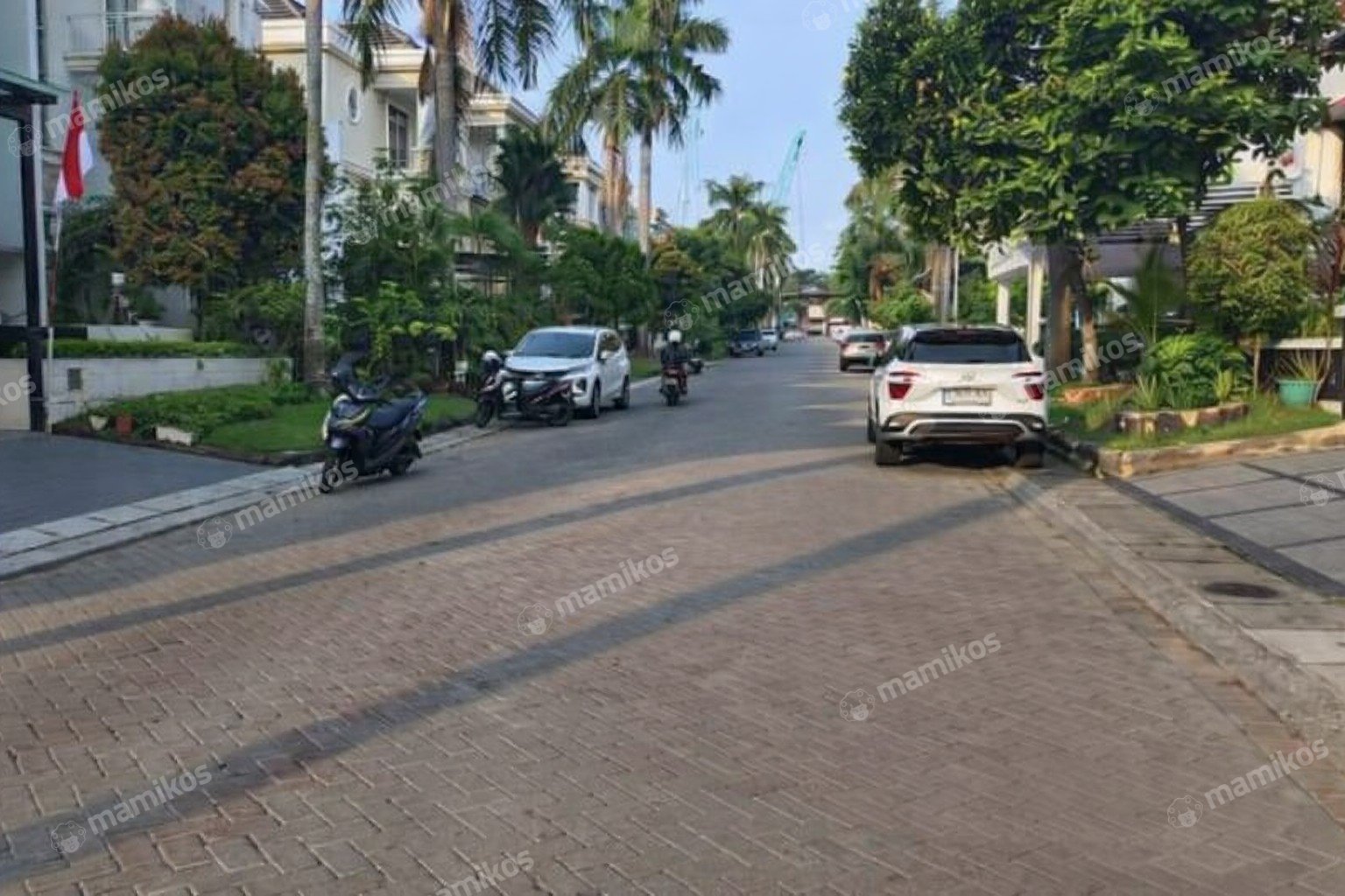 Rumah Sertifikat SHM 4 Kamar Tidur 3 Kamar Mandi Pantai Indah Kapuk Jakarta Utara