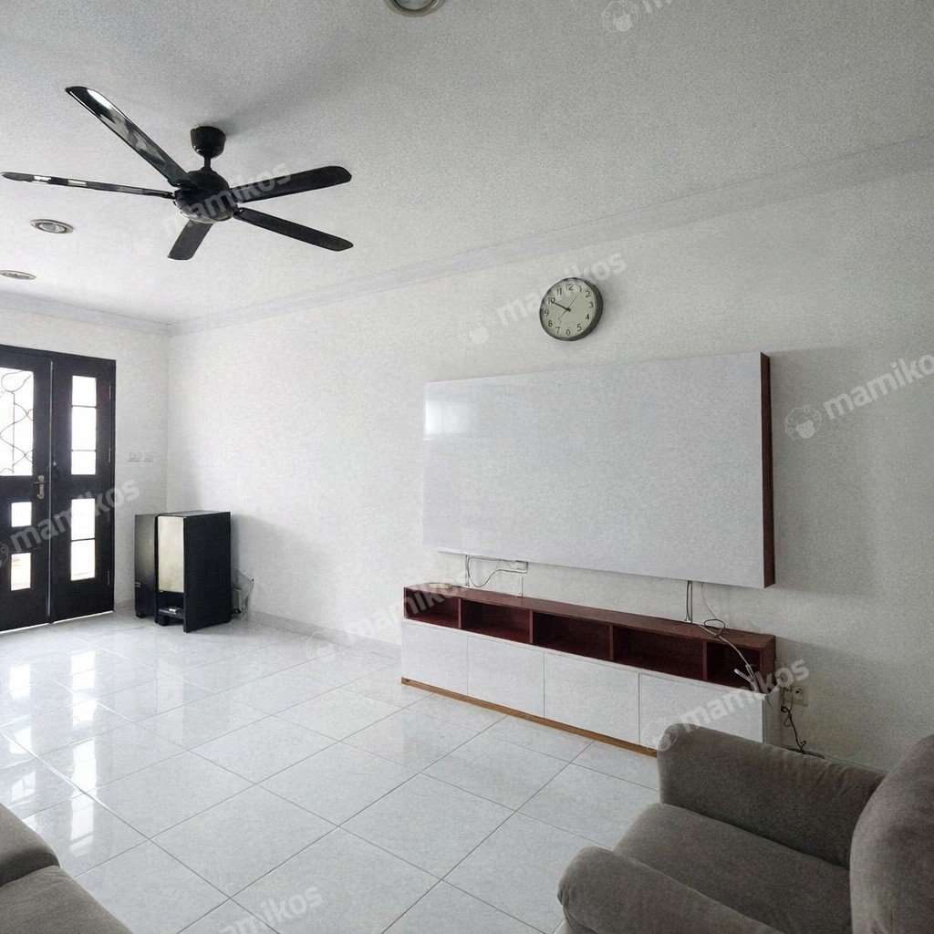 Rumah Sertifikat SHM 3 Kamar Tidur 3 Kamar Mandi Cakung Jakarta Timur - Photo 2