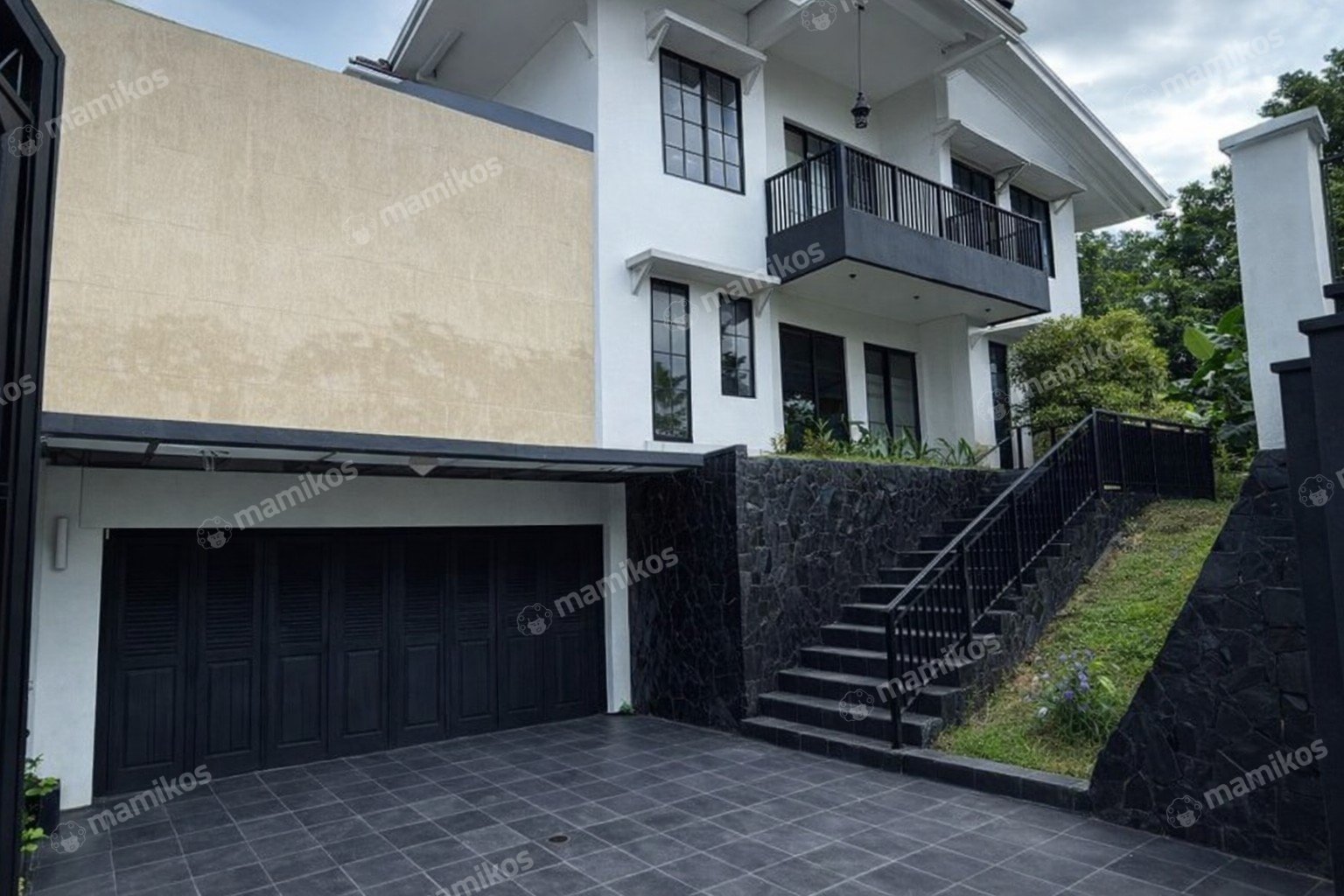 Rumah Sertifikat SHM 6 Kamar Tidur 6 Kamar Mandi Pondok Indah Jakarta Selatan