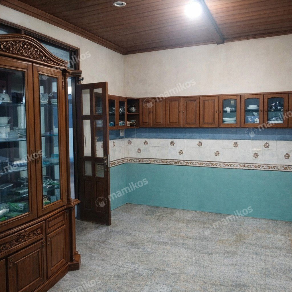 Rumah Sertifikat SHM 6 Kamar Tidur 3 Kamar Mandi Srengseng Jakarta Barat - Photo 2