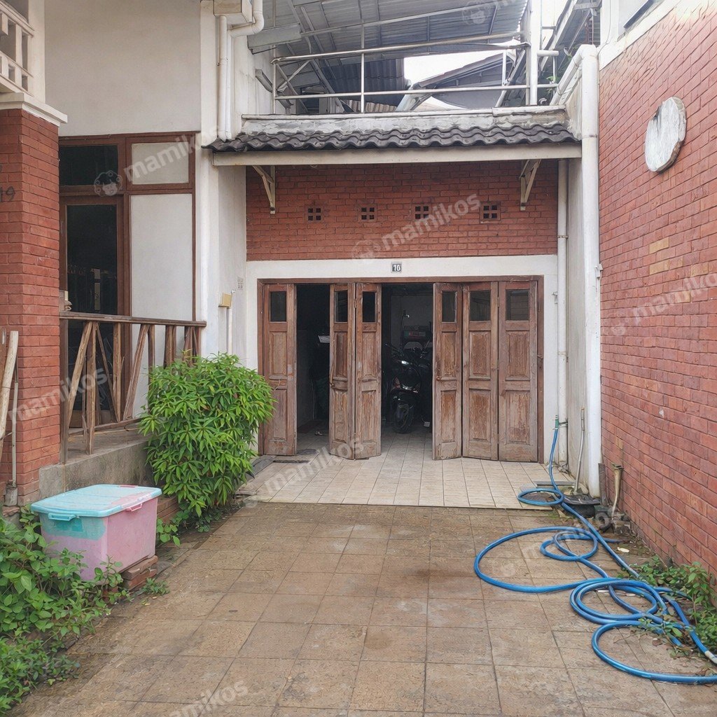 Rumah Sertifikat SHM 6 Kamar Tidur 3 Kamar Mandi Srengseng Jakarta Barat - Photo 5