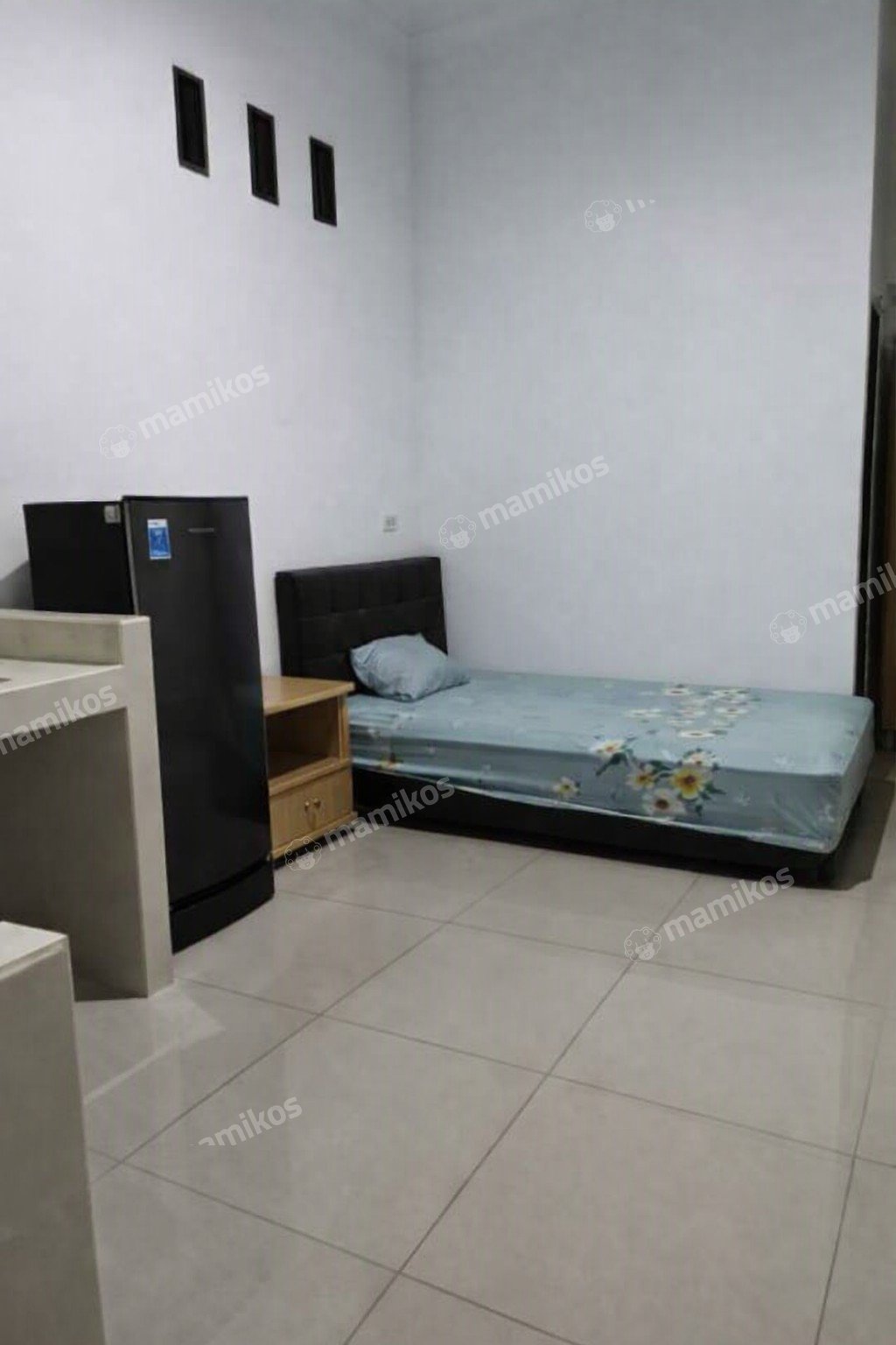 Rumah Sertifikat SHM 10 Kamar Tidur 4 Kamar Mandi Kelapa Gading Jakarta Utara - Photo 3