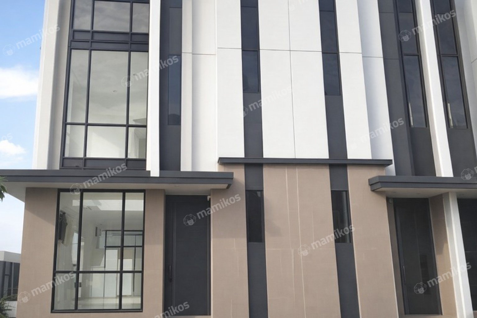 Rumah Sertifikat PPJB 3 Kamar Tidur 4 Kamar Mandi Jakarta Garden City Jakarta Timur