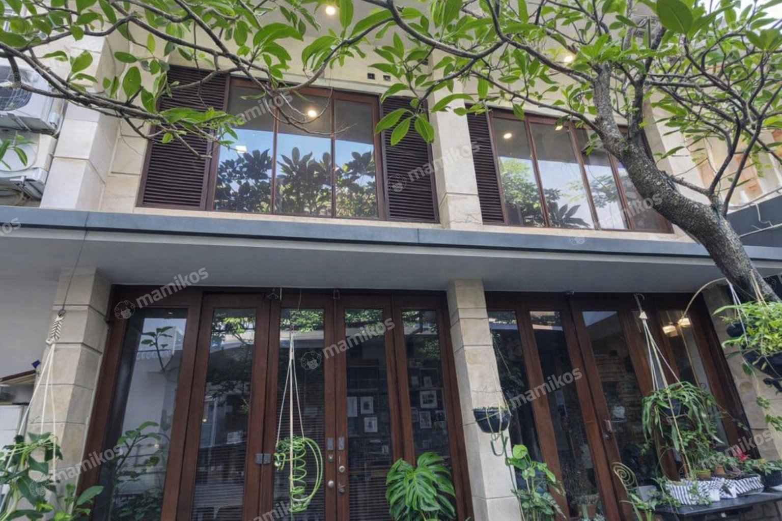 Rumah Sertifikat SHM 3 Kamar Tidur 3 Kamar Mandi Kebayoran Baru Jakarta Selatan