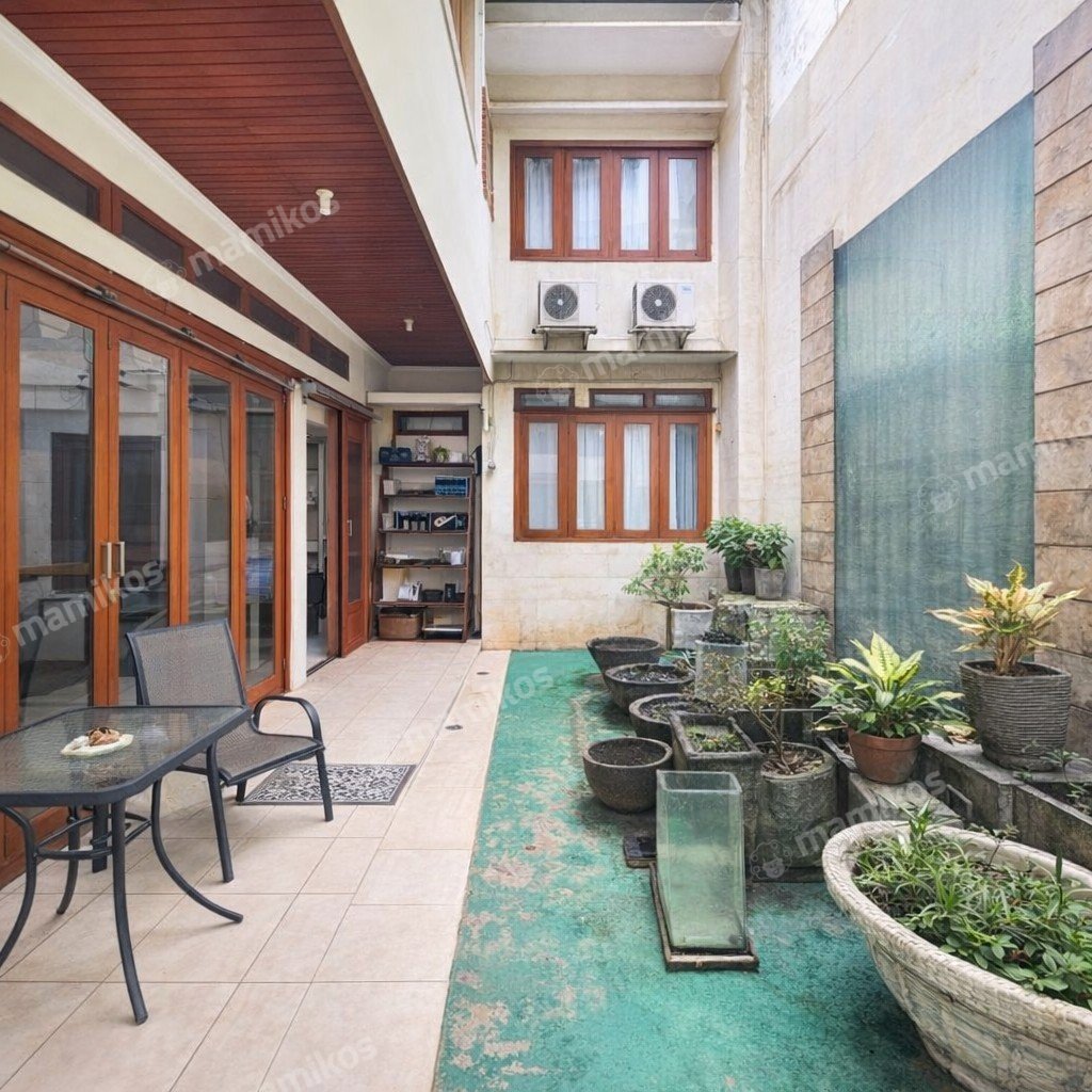 Rumah Sertifikat SHM 6 Kamar Tidur 5 Kamar Mandi Cilandak Jakarta Selatan - Photo 5