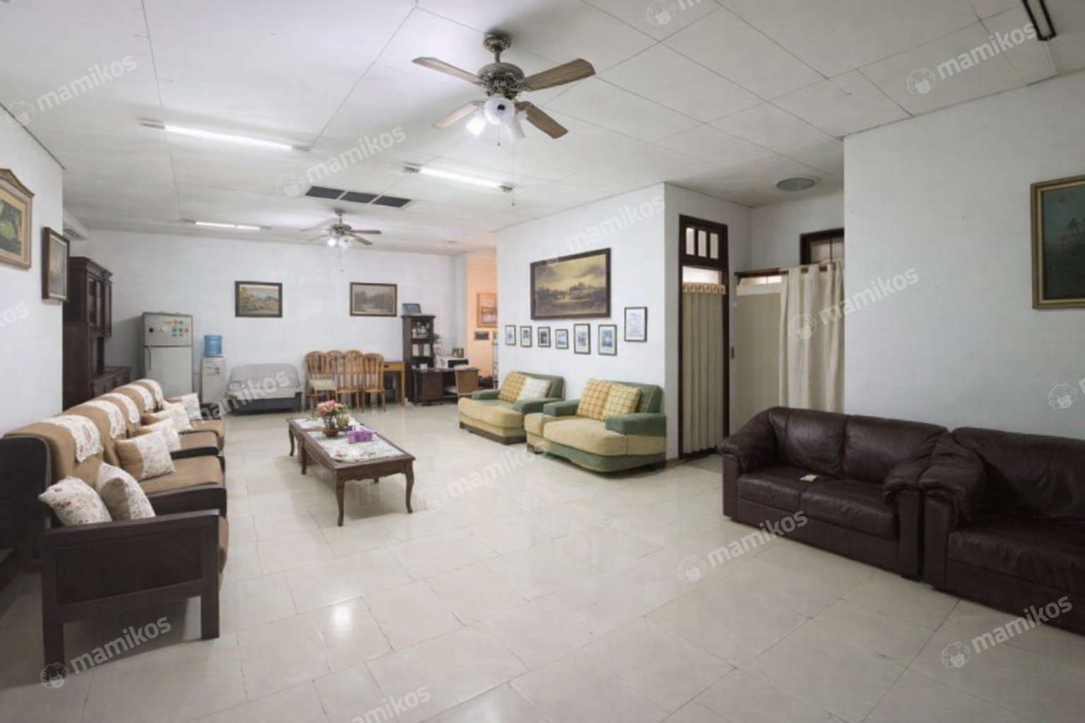 Rumah Sertifikat SHM 4 Kamar Tidur 4 Kamar Mandi Kebayoran Baru Jakarta Selatan