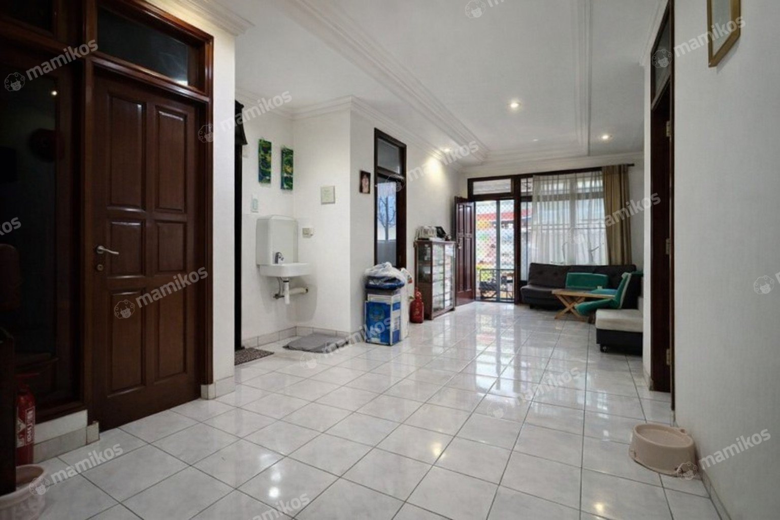 Rumah 4KT 4KM Sunrise Garden Jakarta Barat