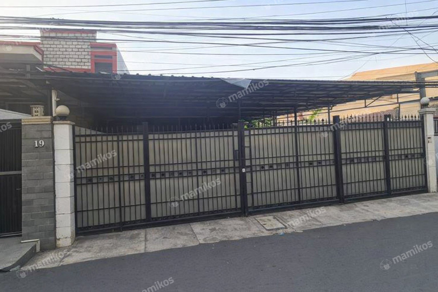 Rumah Sertifikat SHM 3 Kamar Tidur 2 Kamar Mandi Palmerah Jakarta Barat