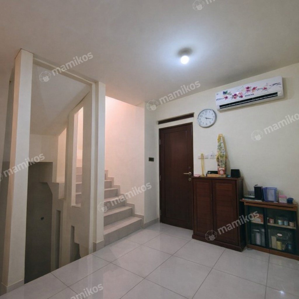 Rumah Sertifikat SHM 3 Kamar Tidur 3 Kamar Mandi Duri Kepa Jakarta Barat - Photo 4