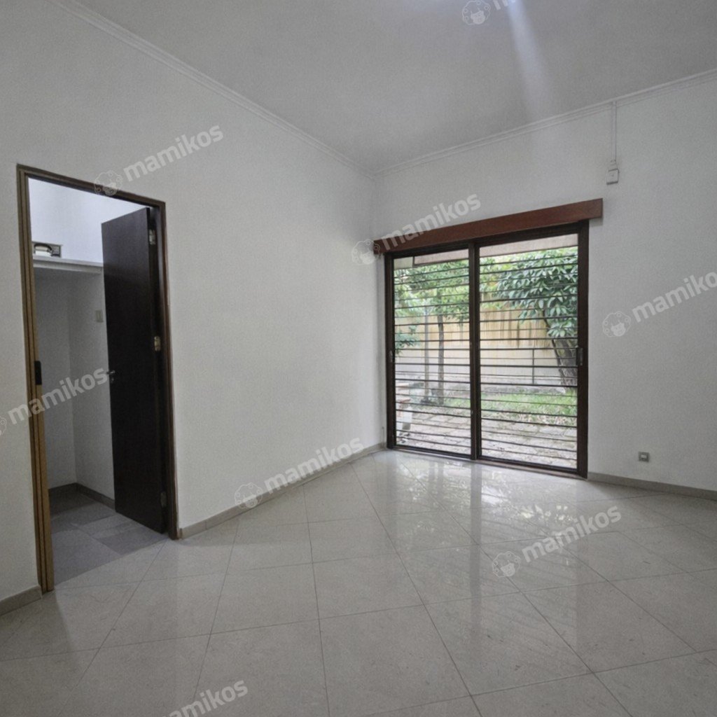 Rumah Sertifikat SHM 4 Kamar Tidur 5 Kamar Mandi Radio Dalam Jakarta Selatan - Photo 3