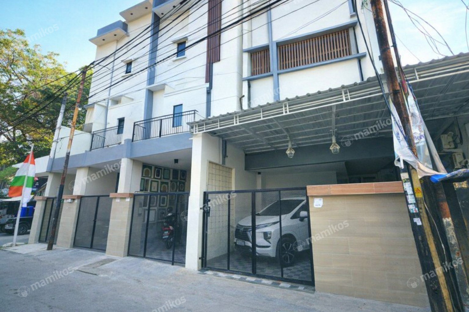 Rumah Sertifikat SHM 26 Kamar Tidur 26 Kamar Mandi Tomang Jakarta Barat