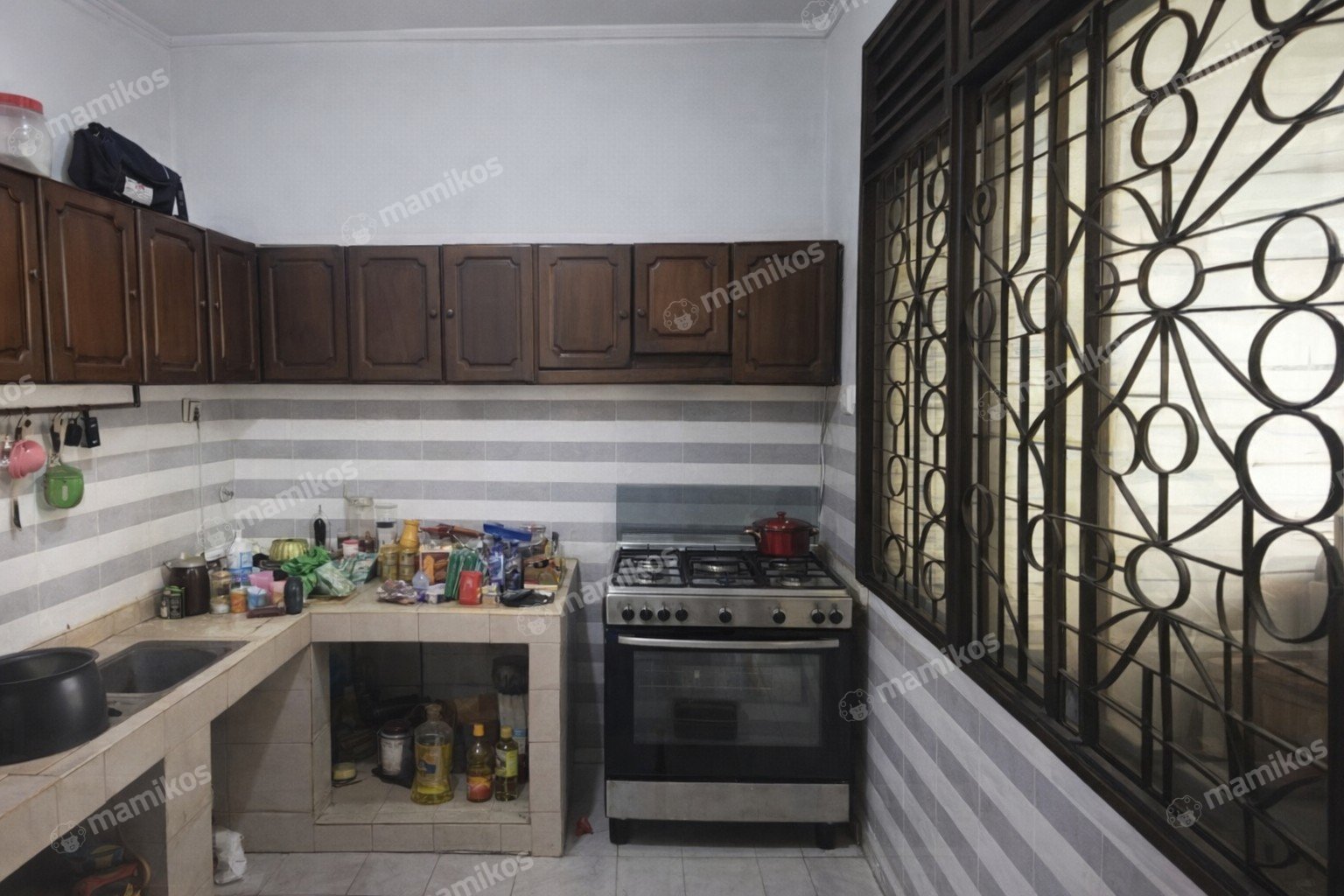 Rumah Sertifikat SHM 5 Kamar Tidur 2 Kamar Mandi Sunrise Garden Jakarta Barat - Photo 5