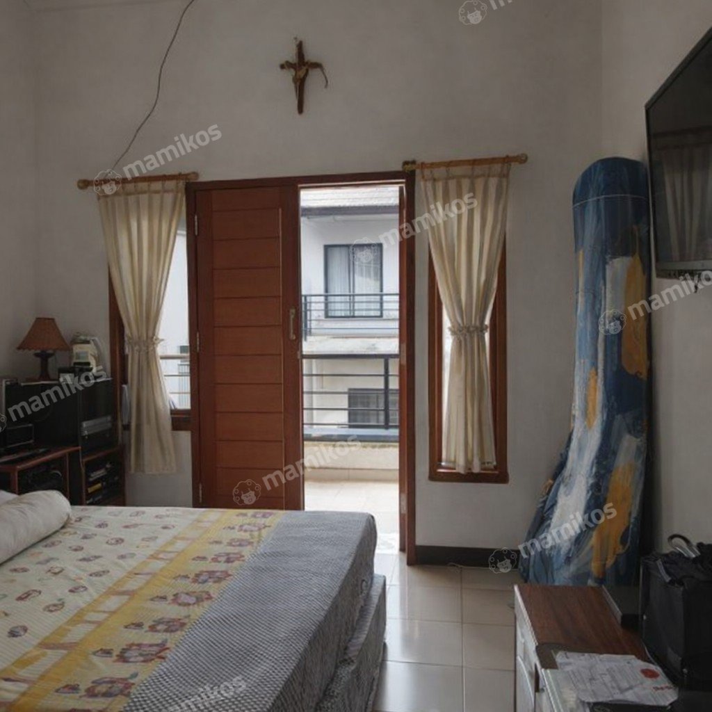 Rumah Sertifikat SHM 3 Kamar Tidur 2 Kamar Mandi Tomang Jakarta Barat - Photo 3