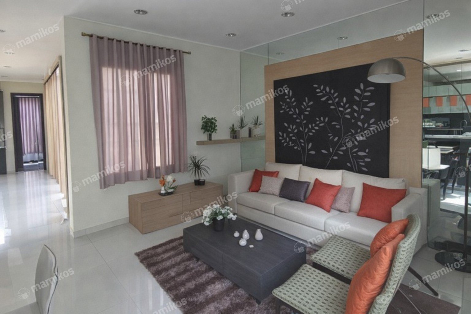 Rumah Sertifikat SHM 5 Kamar Tidur 4 Kamar Mandi Daan Mogot Jakarta Barat