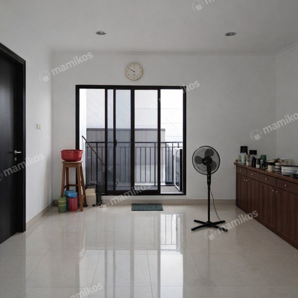 Rumah Sertifikat SHM 5 Kamar Tidur 3 Kamar Mandi Jakarta Garden City Jakarta Timur - Photo 5