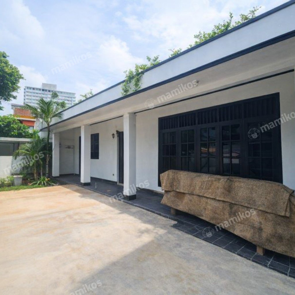 Rumah Sertifikat SHM 11 Kamar Tidur 11 Kamar Mandi Lebak Bulus Jakarta Selatan - Photo 4