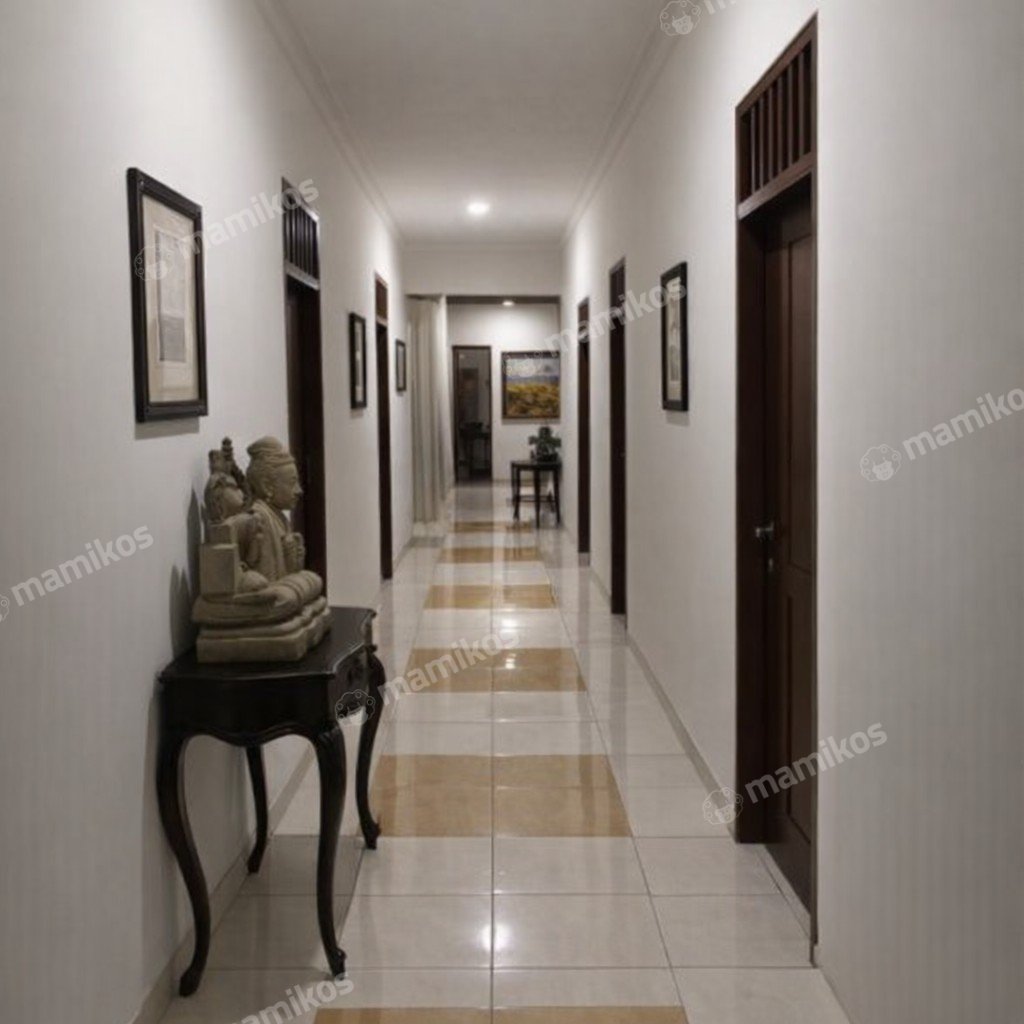 Rumah Sertifikat SHM 6 Kamar Tidur 5 Kamar Mandi Taman Mini Jakarta Timur - Photo 2