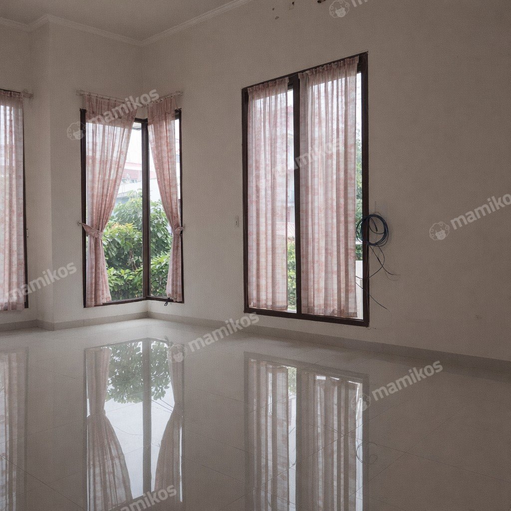 Rumah Sertifikat SHM 4 Kamar Tidur 4 Kamar Mandi Ciganjur Jakarta Selatan - Photo 5