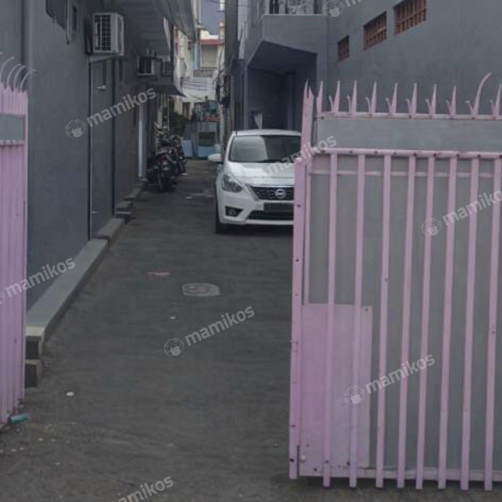 Rumah Sertifikat SHM 4 Kamar Tidur 2 Kamar Mandi Kebon Jeruk Jakarta Barat