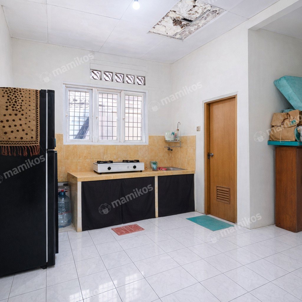Rumah Sertifikat SHM 11 Kamar Tidur 11 Kamar Mandi Jati Padang Jakarta Selatan - Photo 4