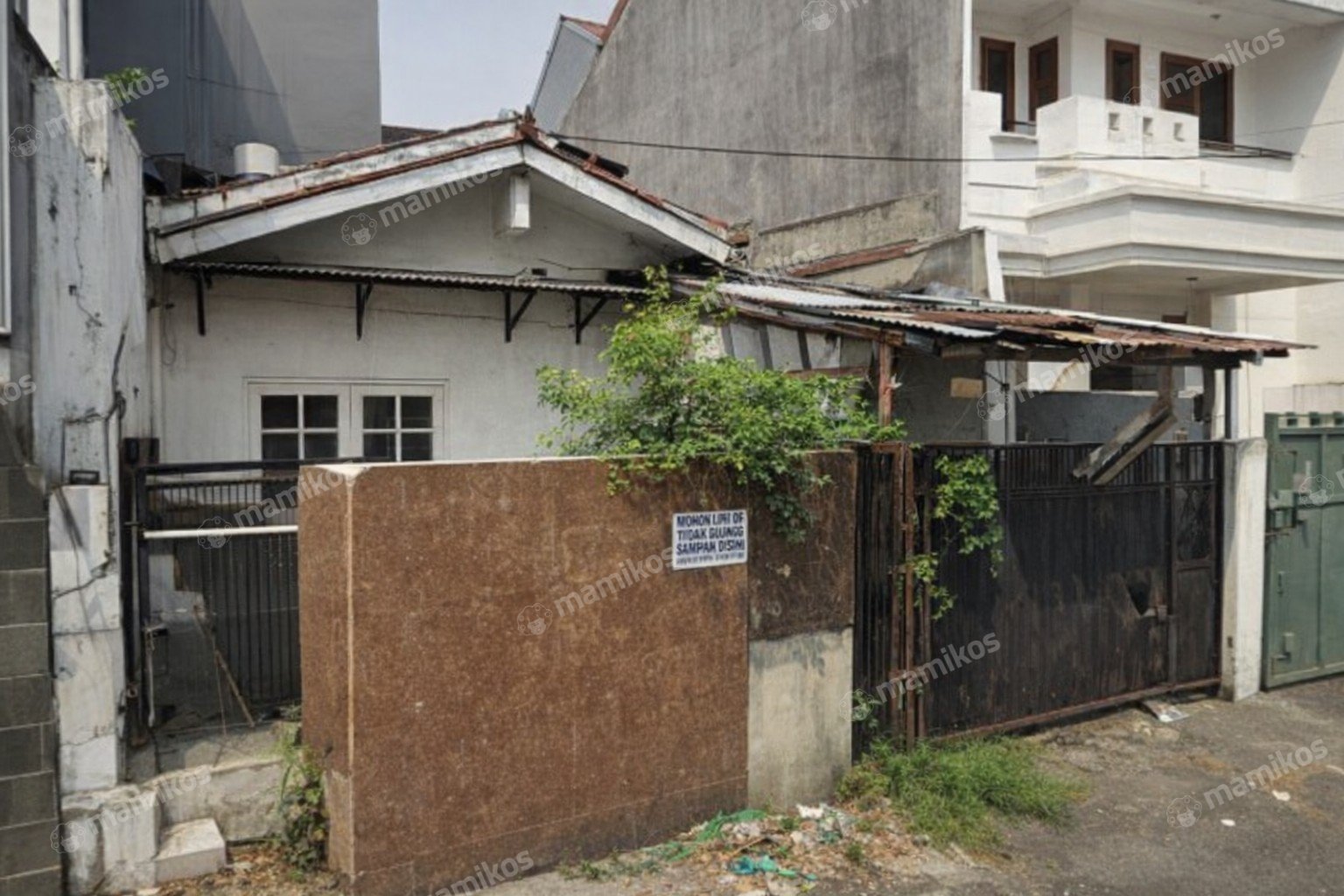 Rumah Sertifikat SHM 3 Kamar Tidur 1 Kamar Mandi Pondok Indah Jakarta Selatan