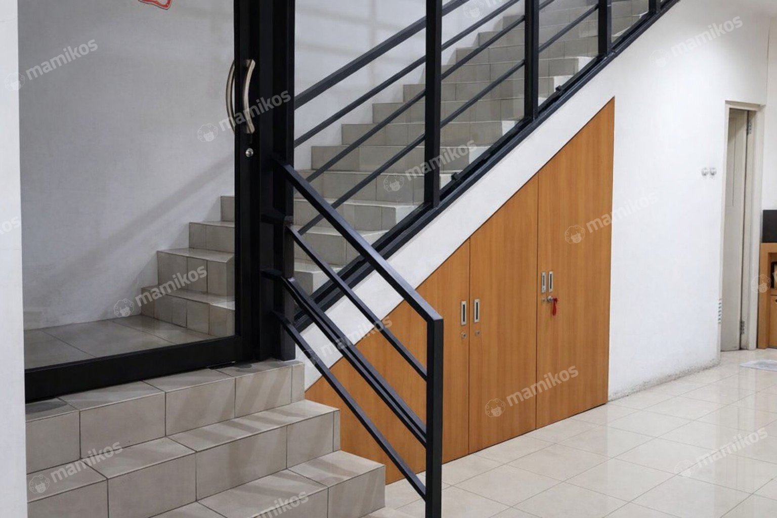 Rumah Sertifikat SHM 3 Kamar Tidur 4 Kamar Mandi Duri Kepa Jakarta Barat