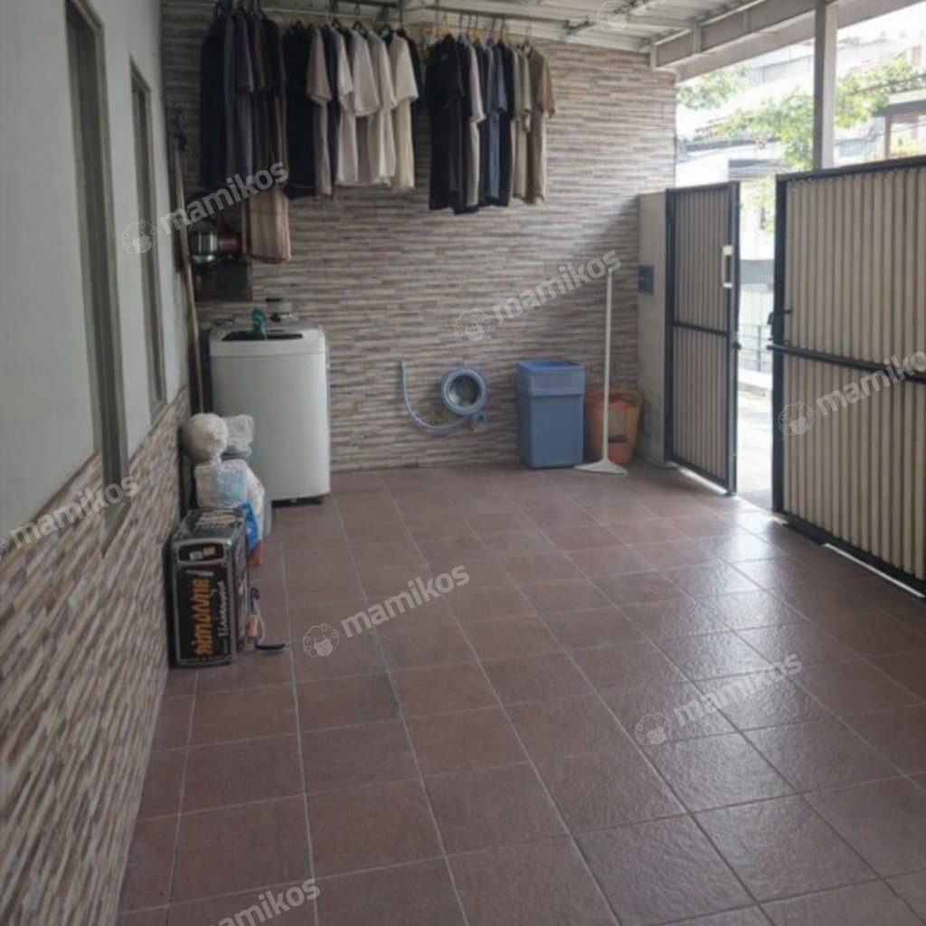 Rumah Sertifikat SHM 5 Kamar Tidur 2 Kamar Mandi Cawang Jakarta Timur - Photo 4
