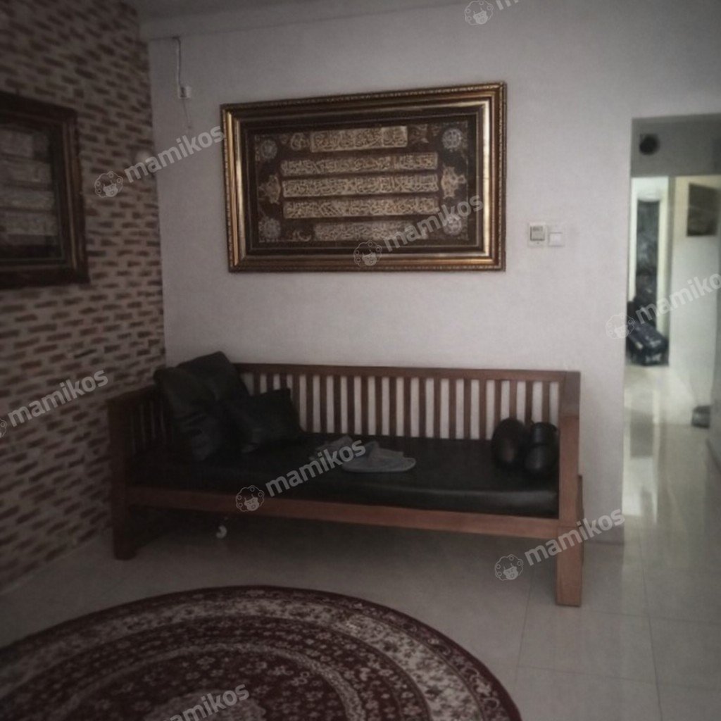 Rumah Sertifikat SHM 5 Kamar Tidur 2 Kamar Mandi Cawang Jakarta Timur - Photo 5