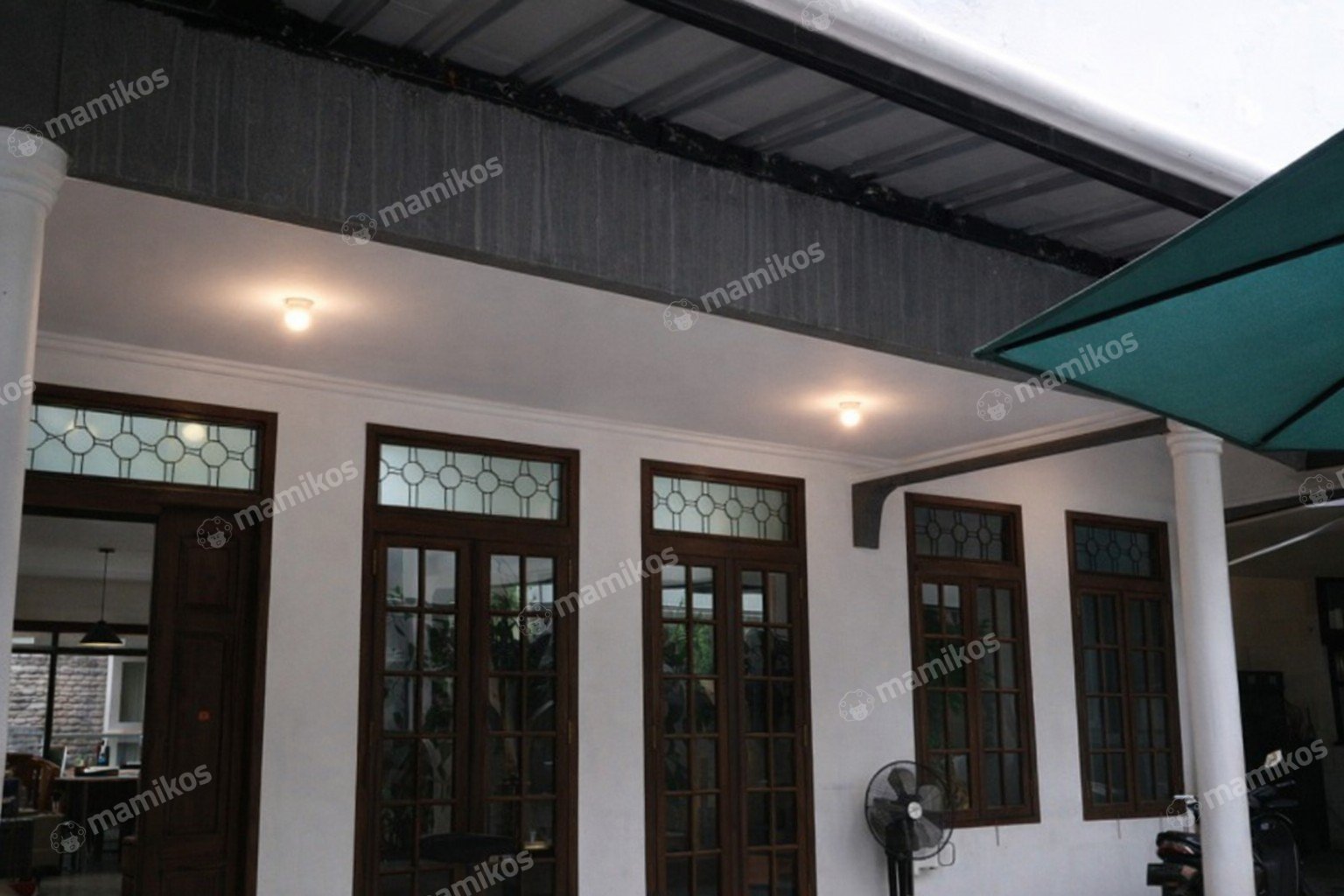 Rumah Sertifikat SHM 3 Kamar Tidur 3 Kamar Mandi Kebayoran Baru Jakarta Selatan