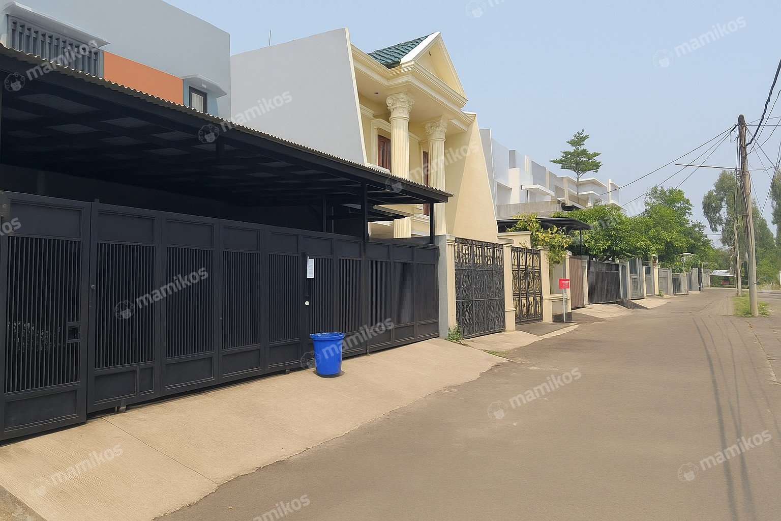 Rumah Sertifikat HGB 4 Kamar Tidur 3 Kamar Mandi Meruya Jakarta Barat