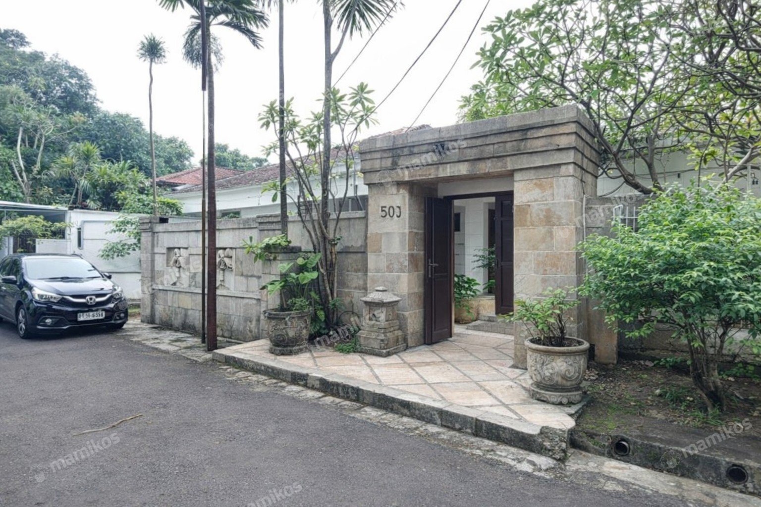 Rumah Sertifikat SHM 4 Kamar Tidur 5 Kamar Mandi Ampera Jakarta Selatan