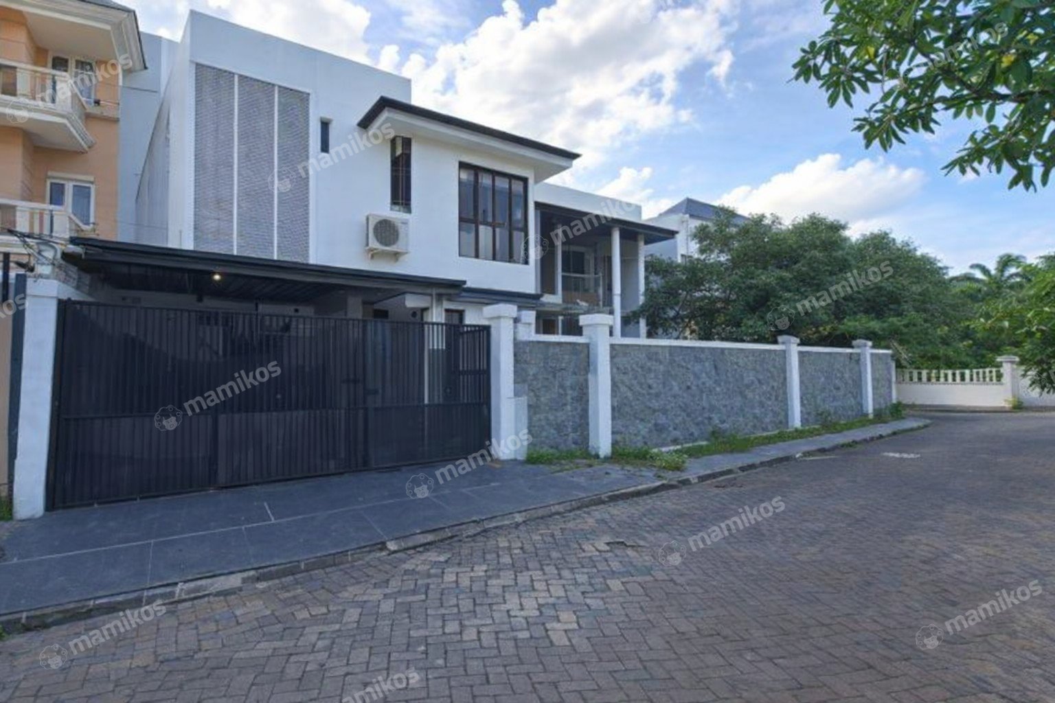 Rumah Sertifikat SHM 5 Kamar Tidur 3 Kamar Mandi Kelapa Gading Jakarta Utara - Photo 2