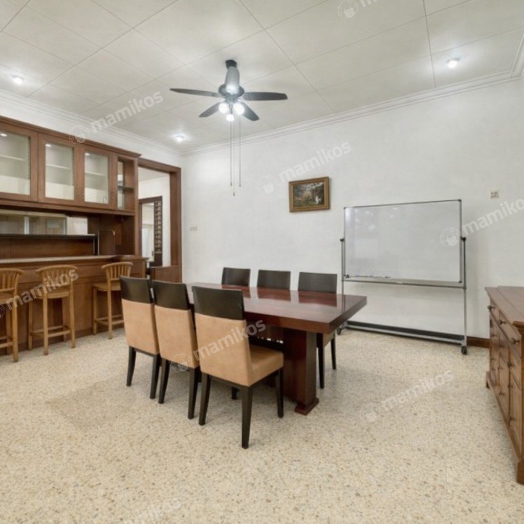 Rumah Sertifikat SHM 4 Kamar Tidur 4 Kamar Mandi Kemang Jakarta Selatan - Photo 4