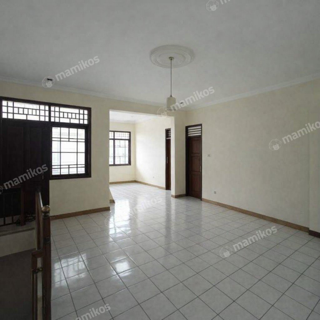Rumah Sertifikat SHM 5 Kamar Tidur 3 Kamar Mandi Rawamangun Jakarta Timur - Photo 3