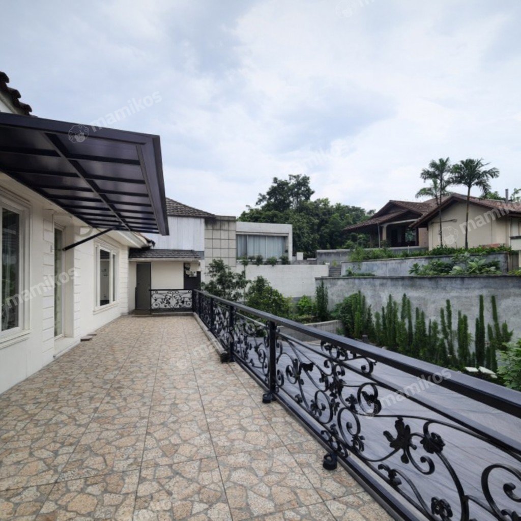 Rumah Sertifikat SHM 5 Kamar Tidur 4 Kamar Mandi Cinere Jakarta Selatan - Photo 5