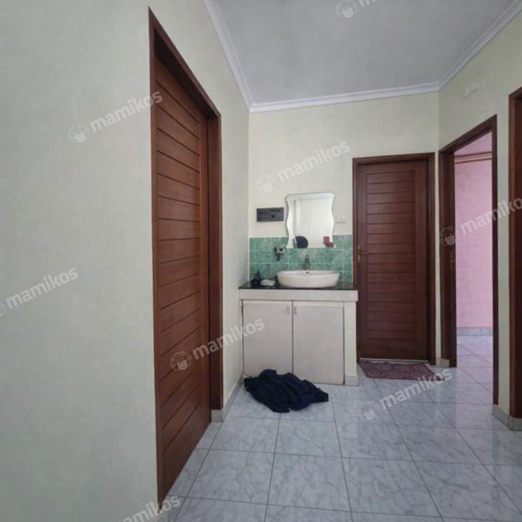 Rumah Sertifikat HGB 3 Kamar Tidur 2 Kamar Mandi Cakung Jakarta Timur - Photo 5