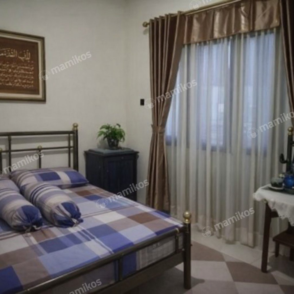 Rumah Sertifikat HGB 3 Kamar Tidur 3 Kamar Mandi Jatinegara Jakarta Timur - Photo 2