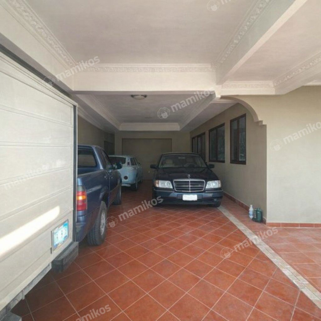 Rumah Sertifikat SHM 7 Kamar Tidur 6 Kamar Mandi Jatiwaringin Jakarta Timur - Photo 4