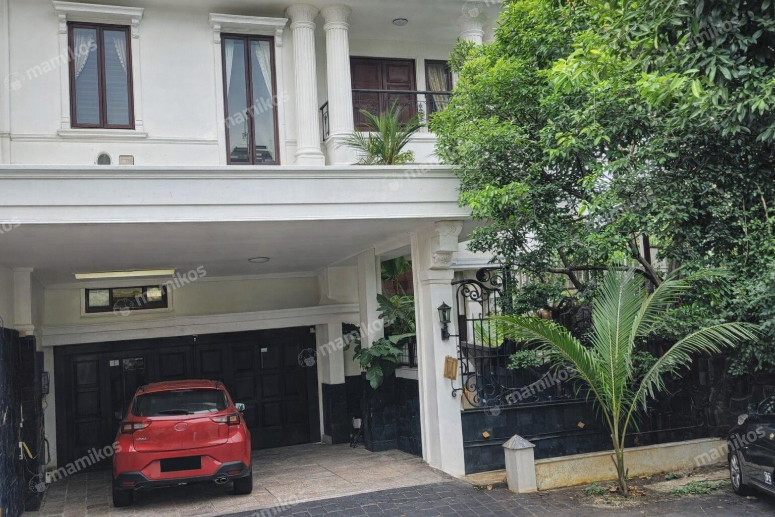 Rumah Sertifikat SHM 5 Kamar Tidur 4 Kamar Mandi Cibubur Jakarta Timur